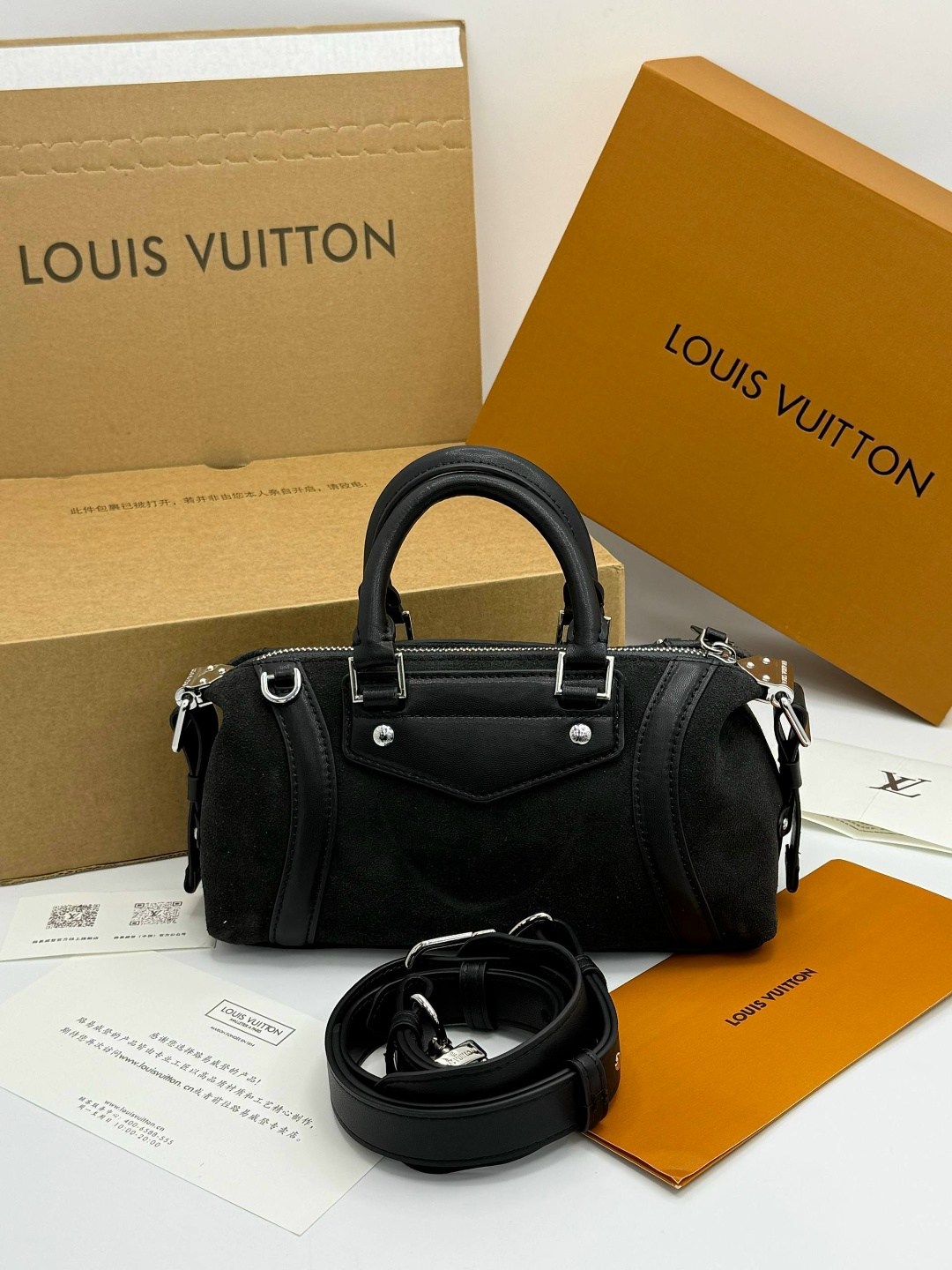 дорожная сумка louis vuitton,сумка louis vuitton,женская сумка louis vuitton,классическая сумка speedy louis vuitton с монограммой,louis vuitton модная сумка с замком