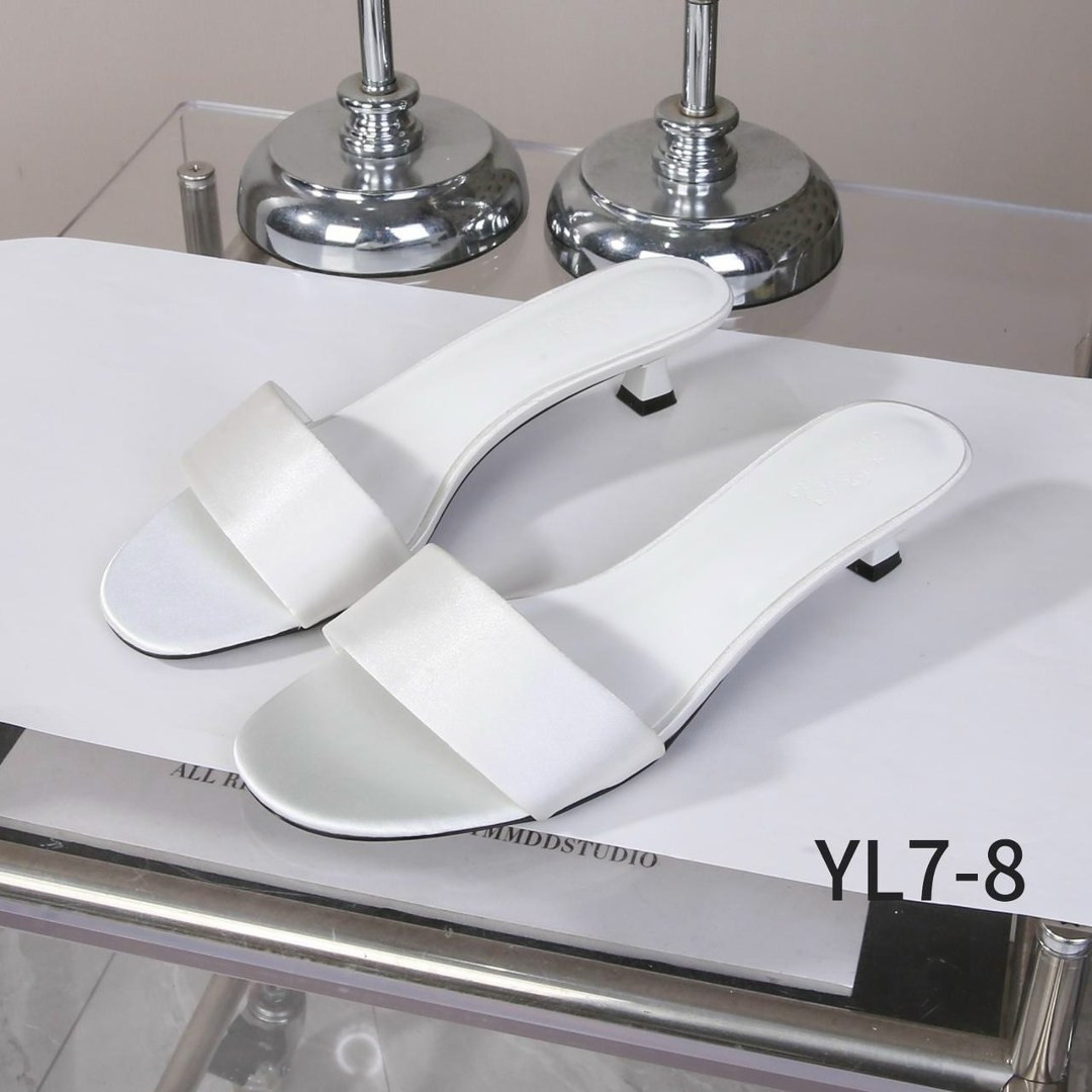 модные тапочки,шлепки на каблуке,женские шлепанцы,каблуки босоножки,модные шлепанцы