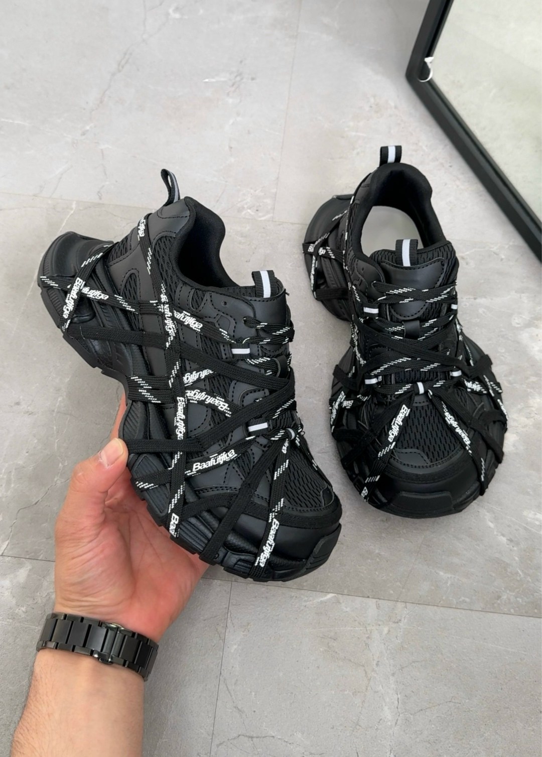 кроссовки 3xl extreme lace массивные на шнуровке balenciaga,balenciaga кроссовки женские,кроссовки balenciaga,кроссовки мужские balenciaga,мужские кроссовки balenciaga track в стиле баленсиага черные