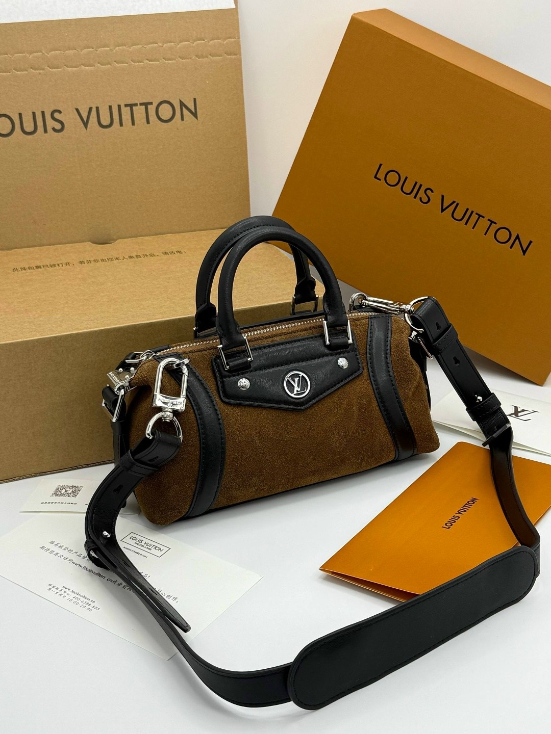 женская сумка louis vuitton,сумка louis vuitton,дорожная сумка louis vuitton,классическая сумка speedy louis vuitton с монограммой,louis vuitton модная сумка с замком