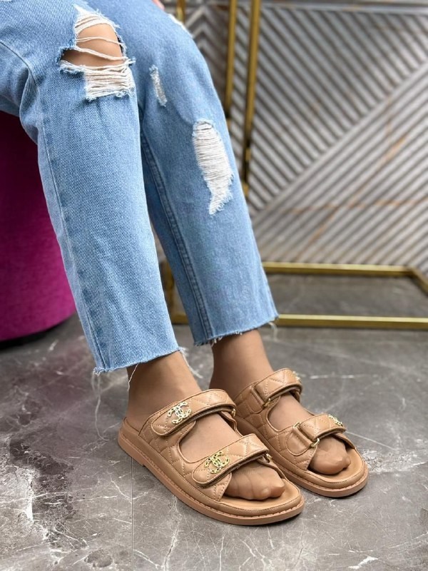 сандалии chanel,шлепанцы chanel,босоножки chanel,шанель сандалии бежевые,сандалии шанель