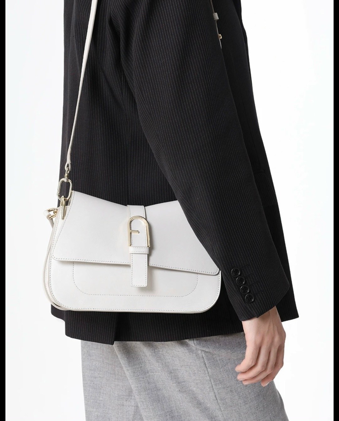 женская сумка furla,женская сумка на плечо furla из натуральной кожи,сумка furla,сумка фурла,сумка через плечо женская furla