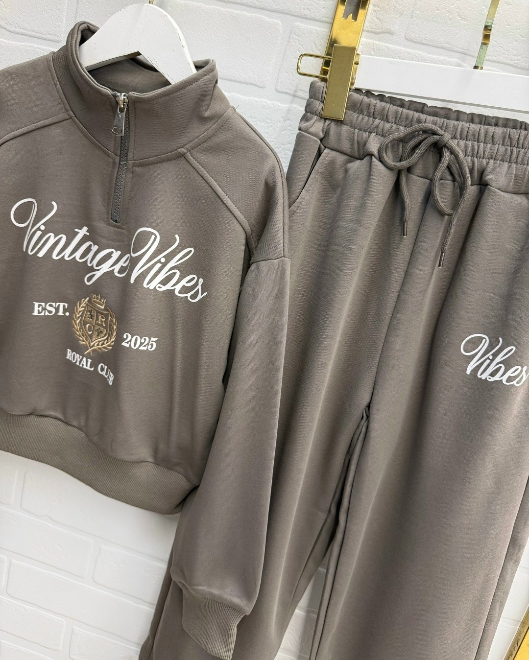 детские спортивные костюмы,спортивные костюмы для девочек,детские костюмы,спортивный костюм детский,ребенок