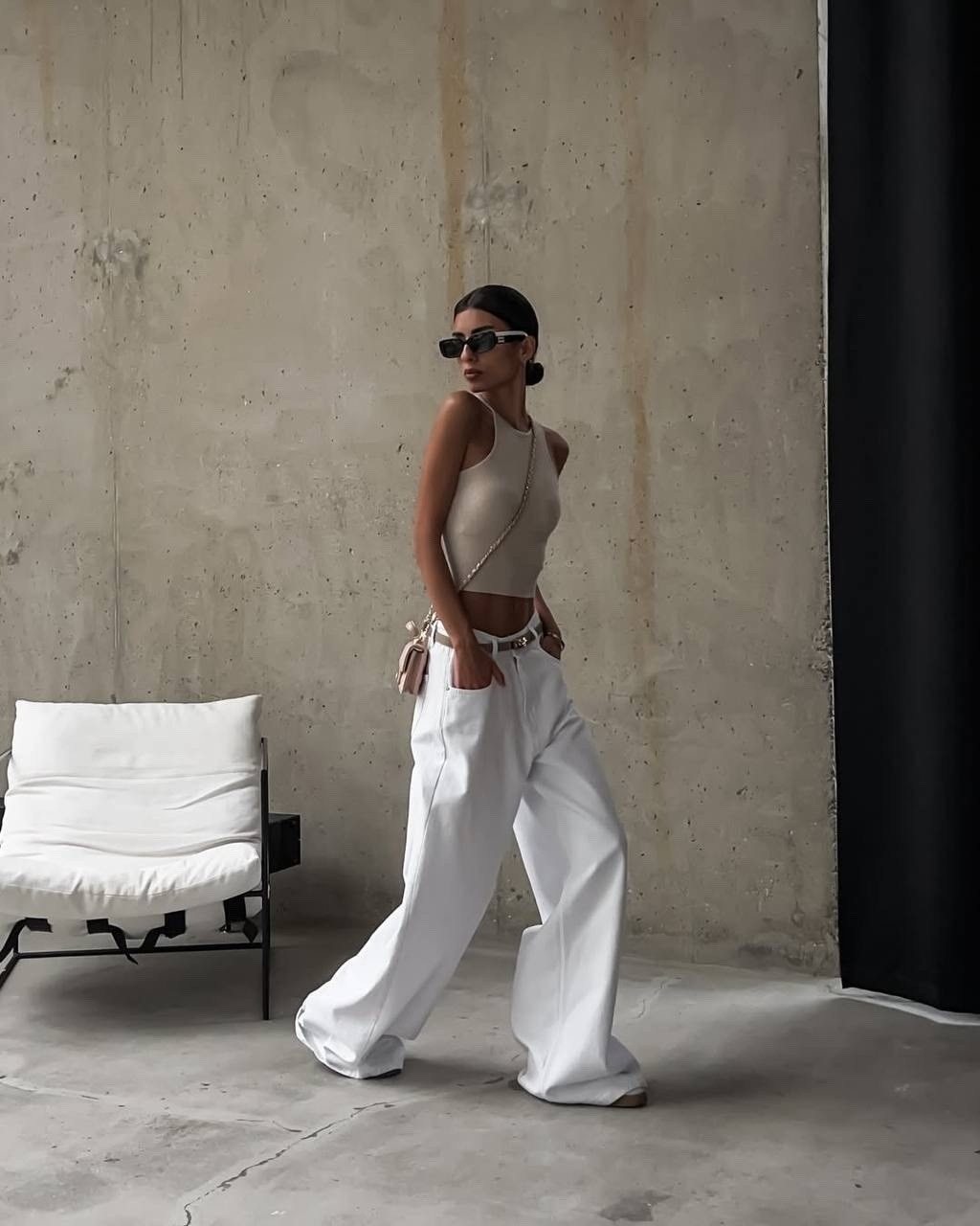 футболки женская оверсайз,футболки женская,футболки оверсайз,повседневные брюки,футболки оверсайз с принтами