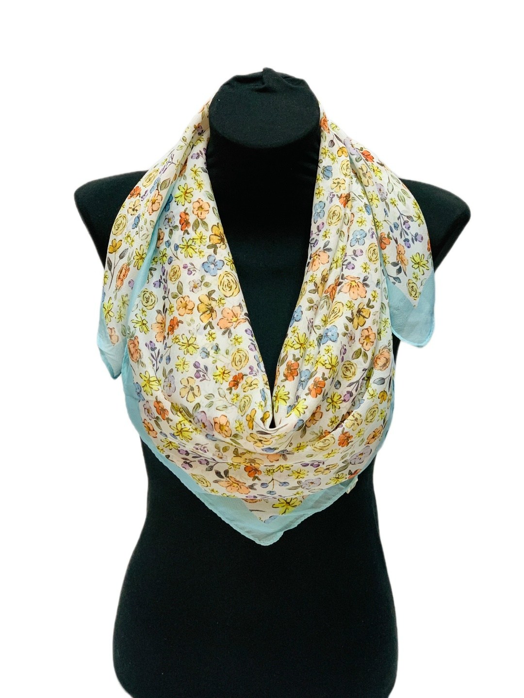 шарфы и платки,платки женские,палантин женские,платки тонки,платок весенний