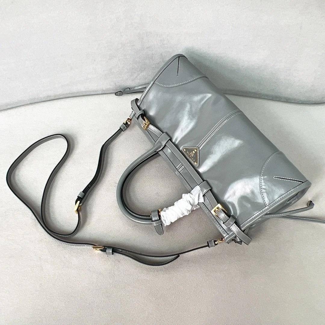 прада сумка,сумка prada,сумка,женская сумка prada,модная сумка