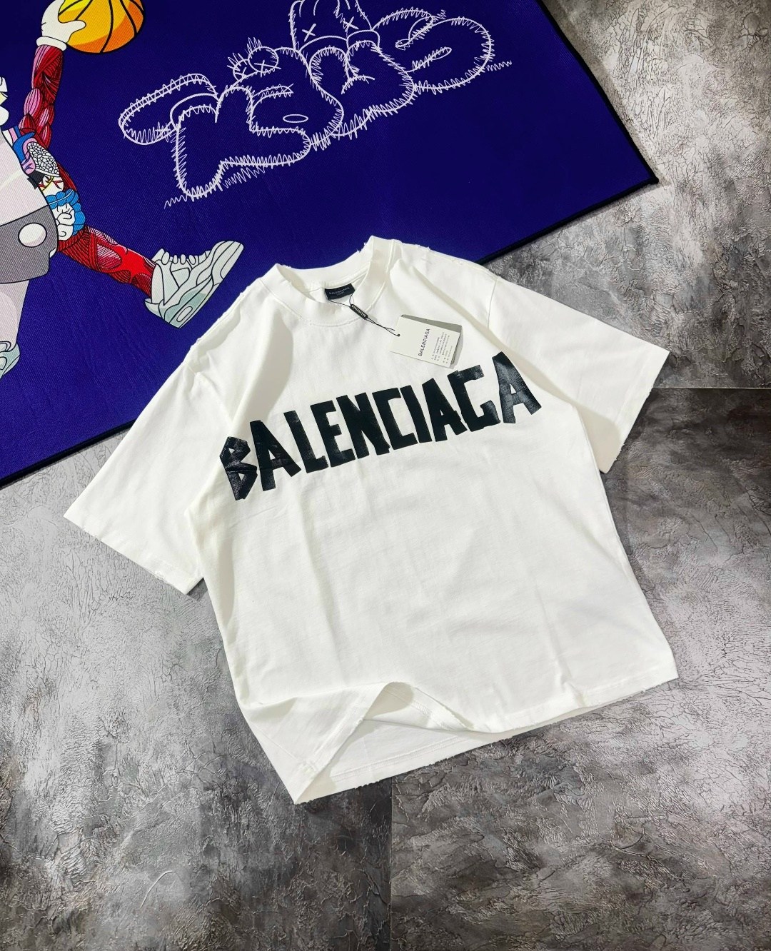 футболка balenciaga,футболки для мужчин,баленсиага кристобаль,футболки мужские