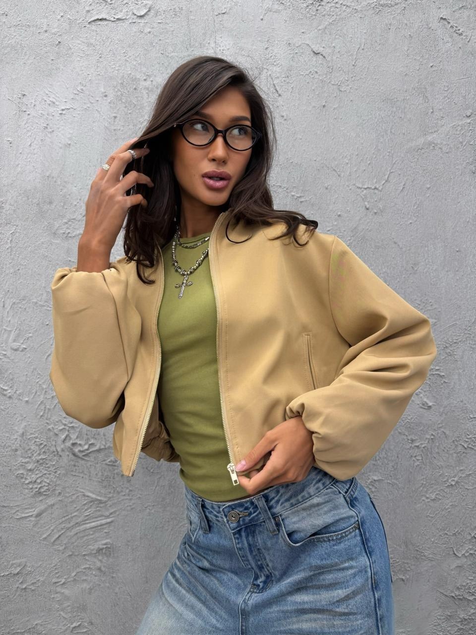 куртка бомбер,повседневная куртка,куртка бомбер женская,кожаные куртки,куртка короткая