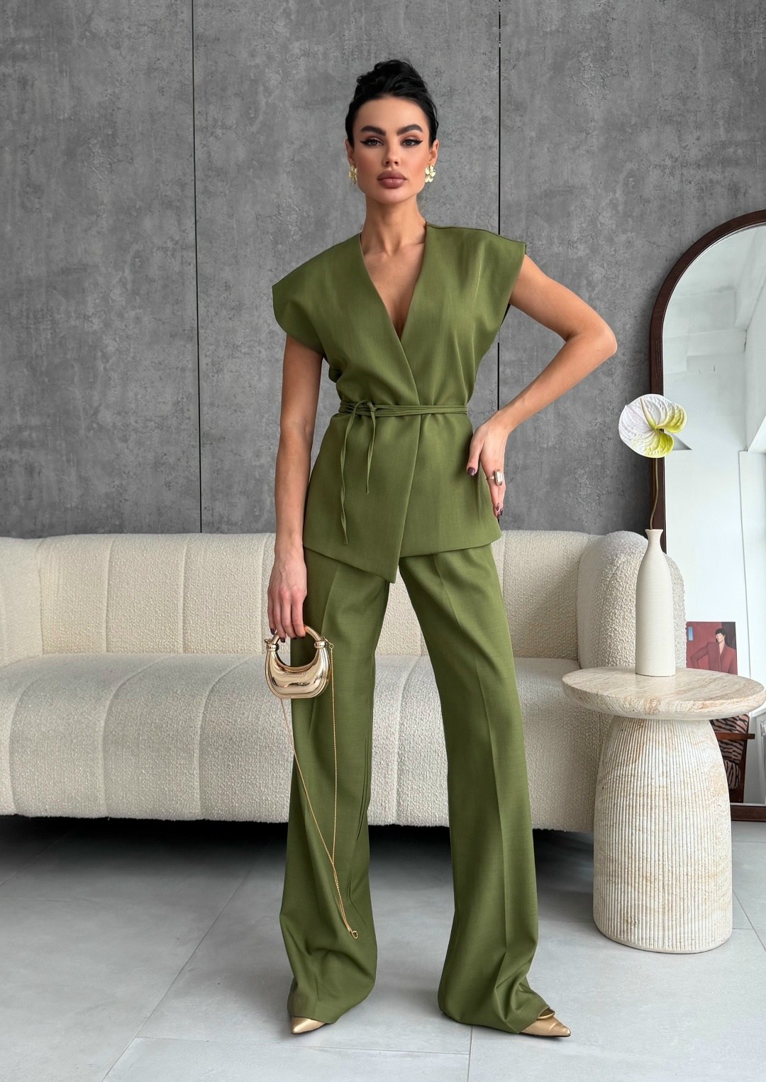 брючный комплект,брючный костюм с жилетом,костюм с жилетом и брюками,женский брючный костюм,летние костюмы