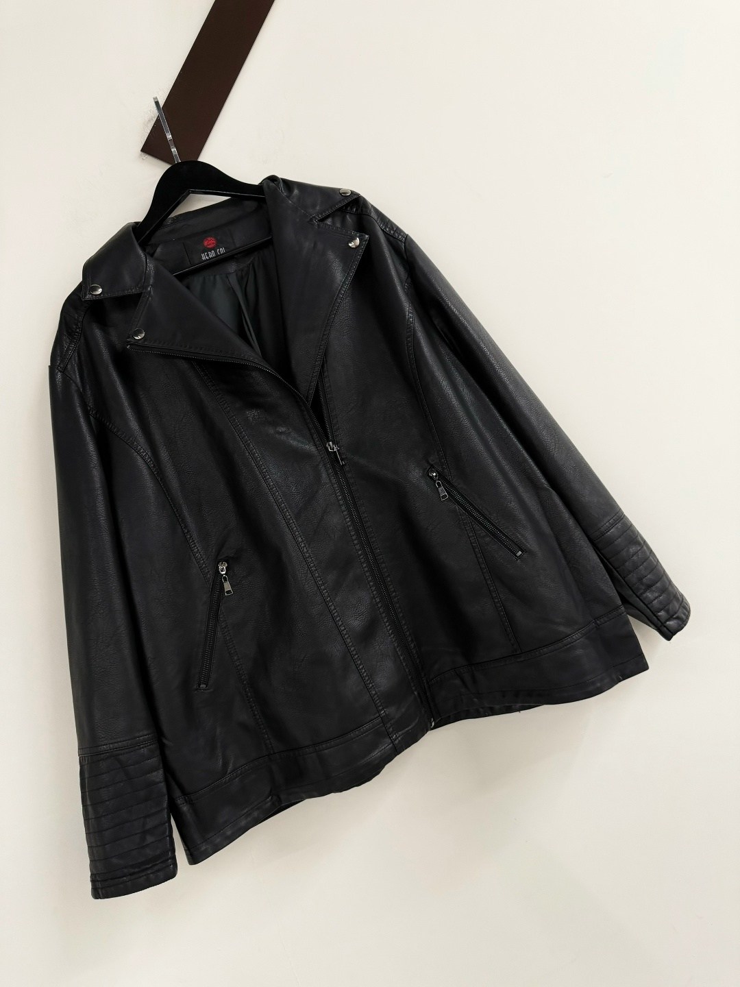 женская кожаная куртка,кожаная куртка,женская кожаная куртка из эко-кожи с воротником,куртка женская,женская кожаная куртка из натуральной кожи