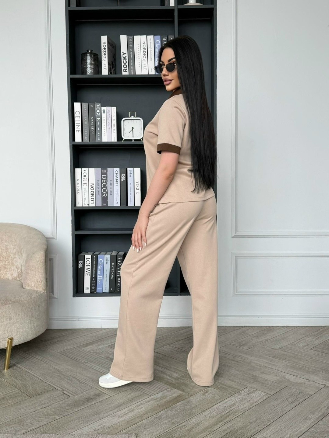 стильные костюмы,трикотажные костюмы,костюм с брюками,костюм бежевый,женские костюмы