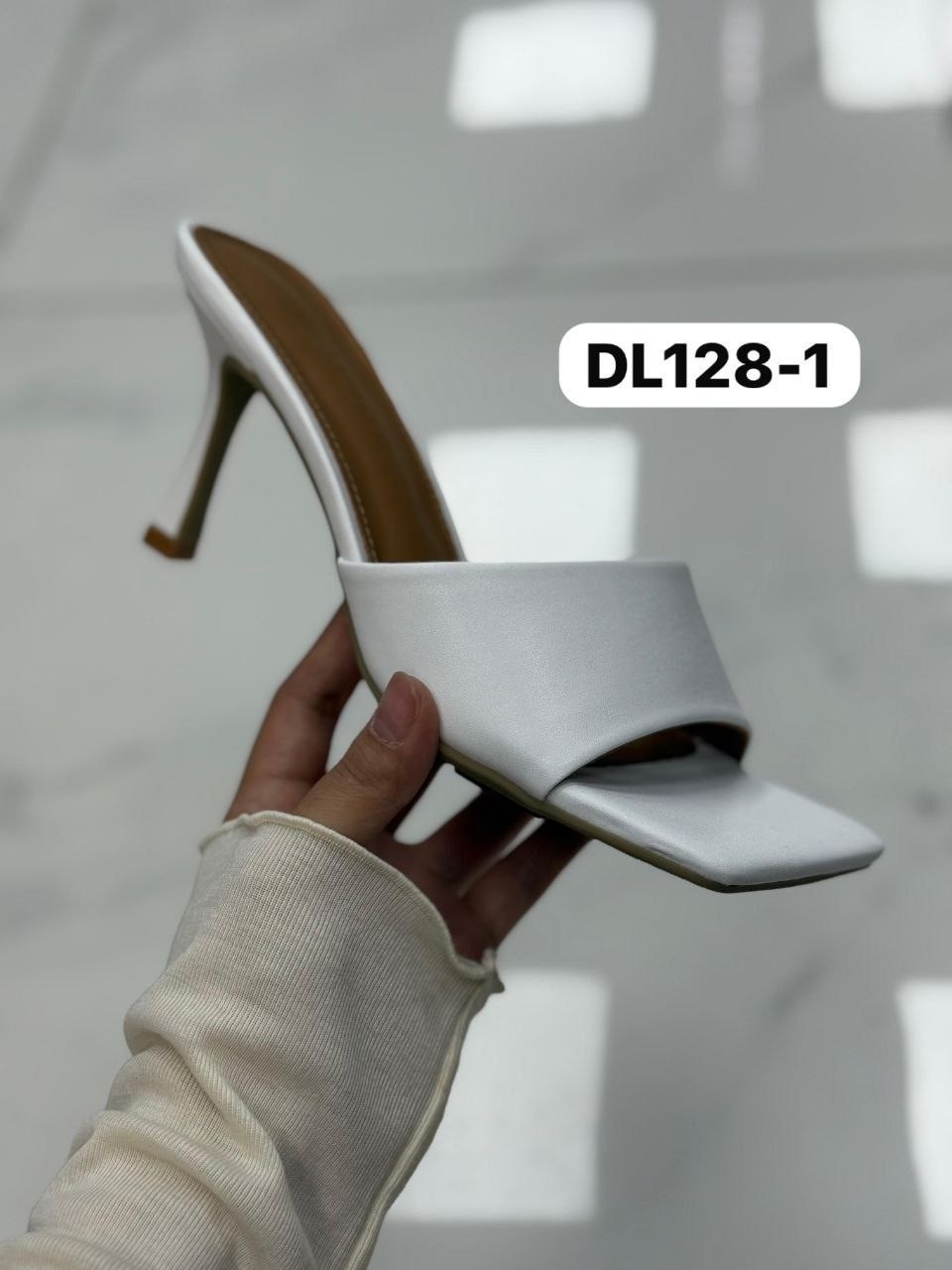 элегантные босоножки,мюли на каблуке,женские босоножки,босоножки на каблуках,женские шлепанцы