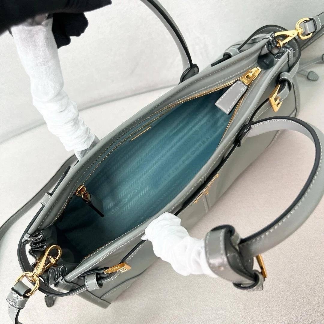 прада сумка,сумка prada,сумка,женская сумка prada,модная сумка