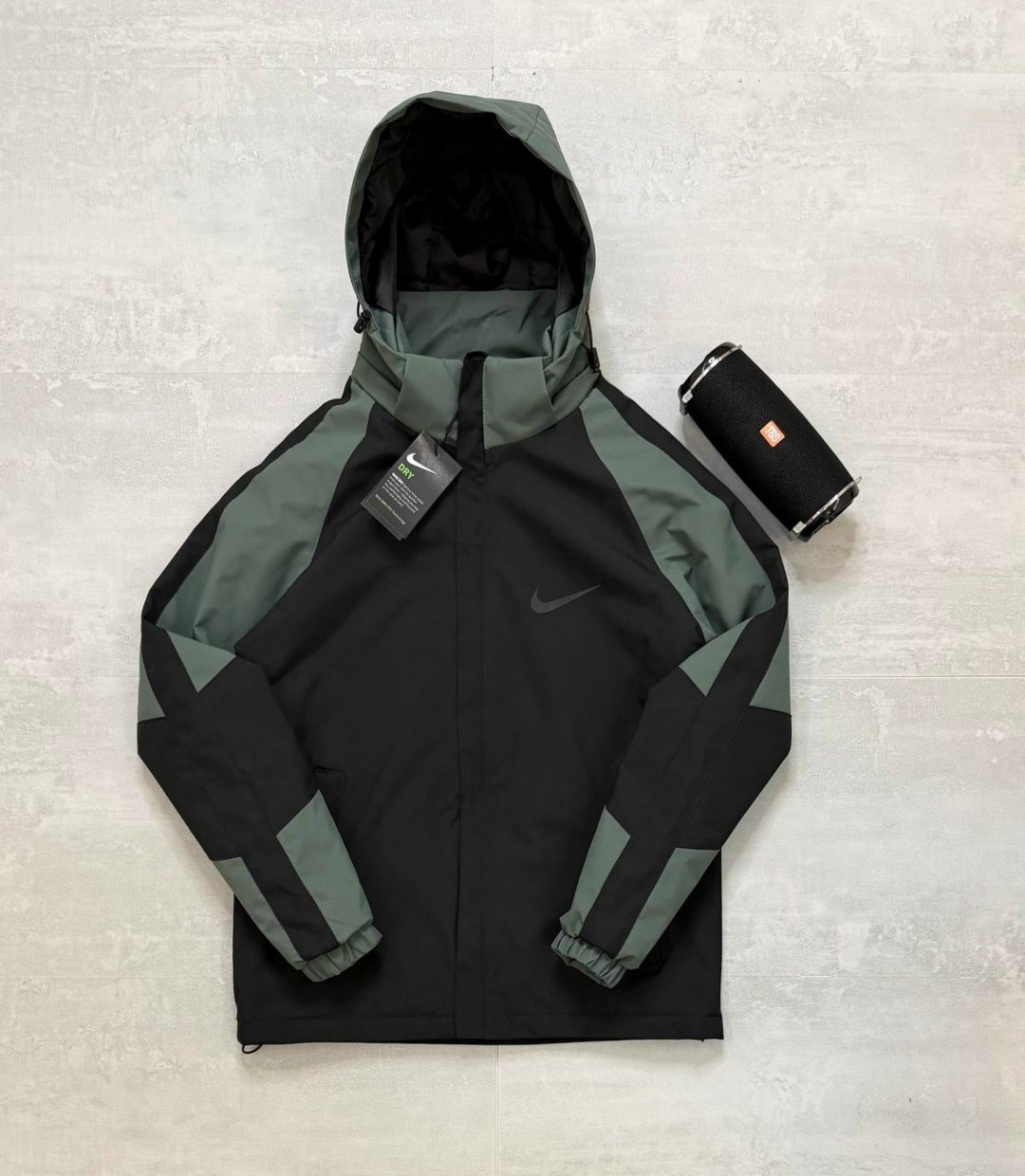 зимняя куртка nike,куртка демисезонная nike,куртка nike,куртка мужская nike,зимняя куртка nike windrunner