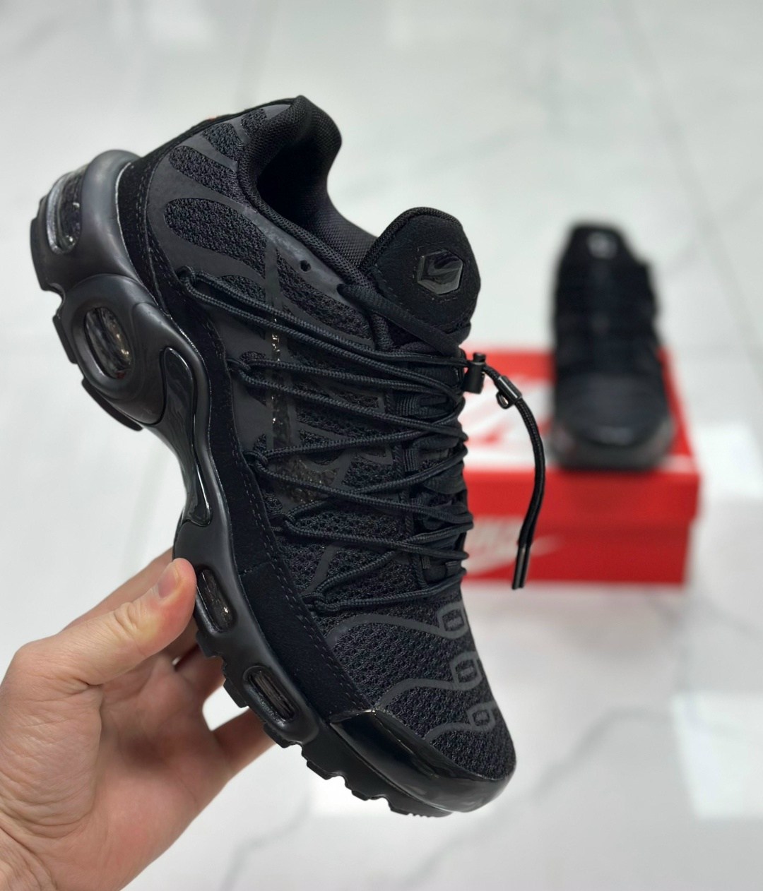 кроссовки nike air max tn plus,nike air max tn plus black,кроссовки мужские nike air max tn plus,кроссовки nike air max plus,nike air max tn plus
