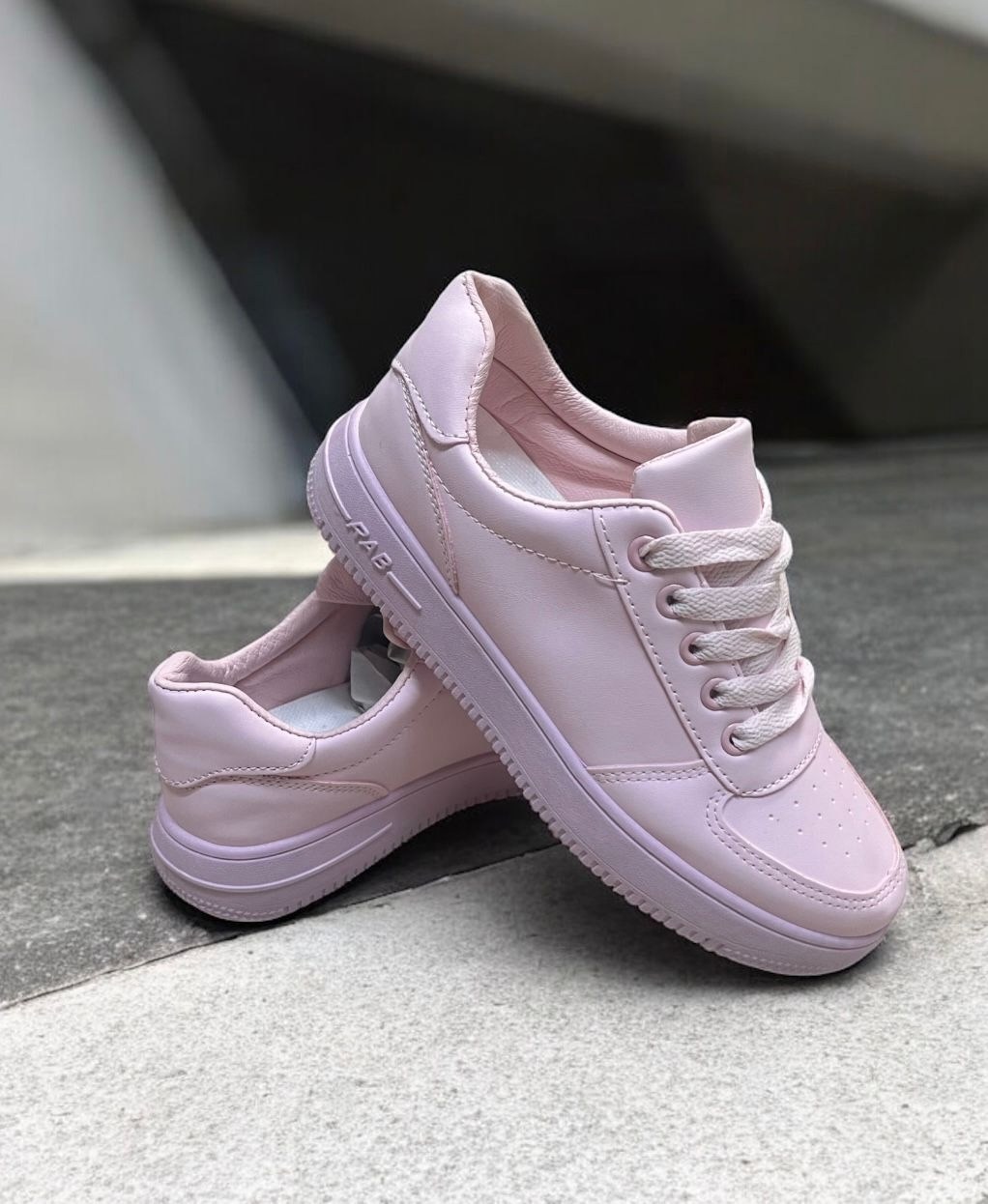 кроссовки розовые,розовые женские кроссовки,,кроссовки женскиe,кроссовки женские розовые с белой подошвой