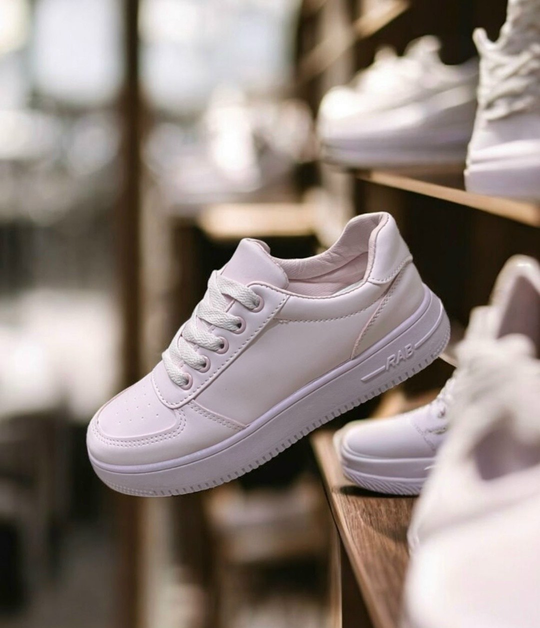 кроссовки розовые,розовые женские кроссовки,,кроссовки женскиe,кроссовки женские розовые с белой подошвой