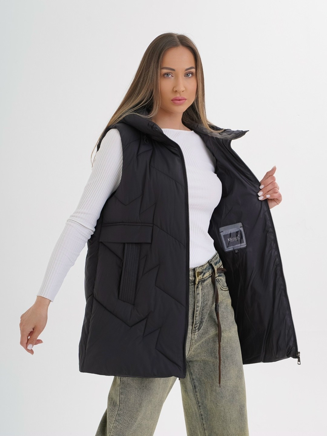женские жилеты,жилетка женская,жилет,жилет утепленный,жилет с капюшоном