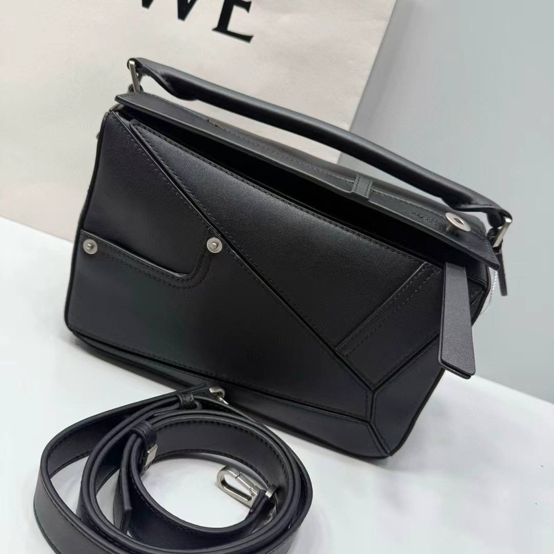 сумка,сумочка,женская сумка,сумка модная,loewe puzzle bag