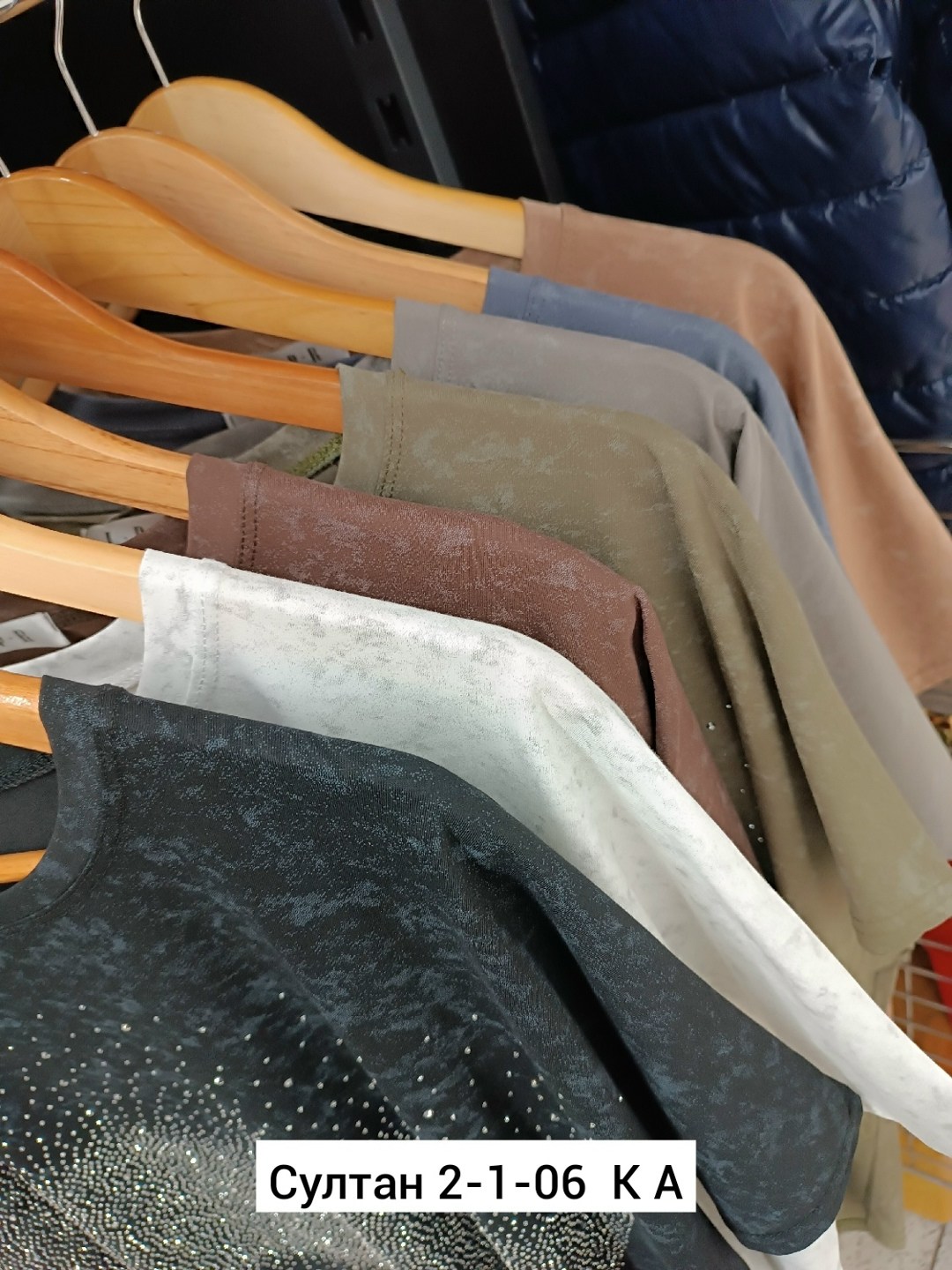 футболки женская,футболки модные,футболки со стразами летние,футболки и майки,женская кофта