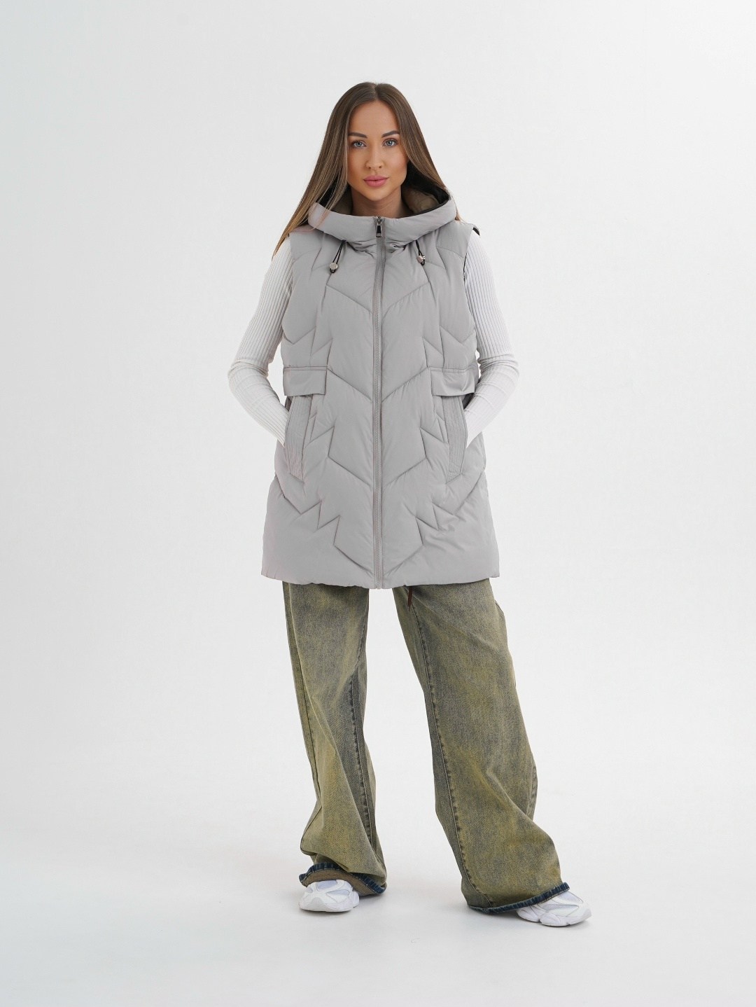 женские жилеты,жилетка женская,жилет,жилет утепленный,жилет с капюшоном