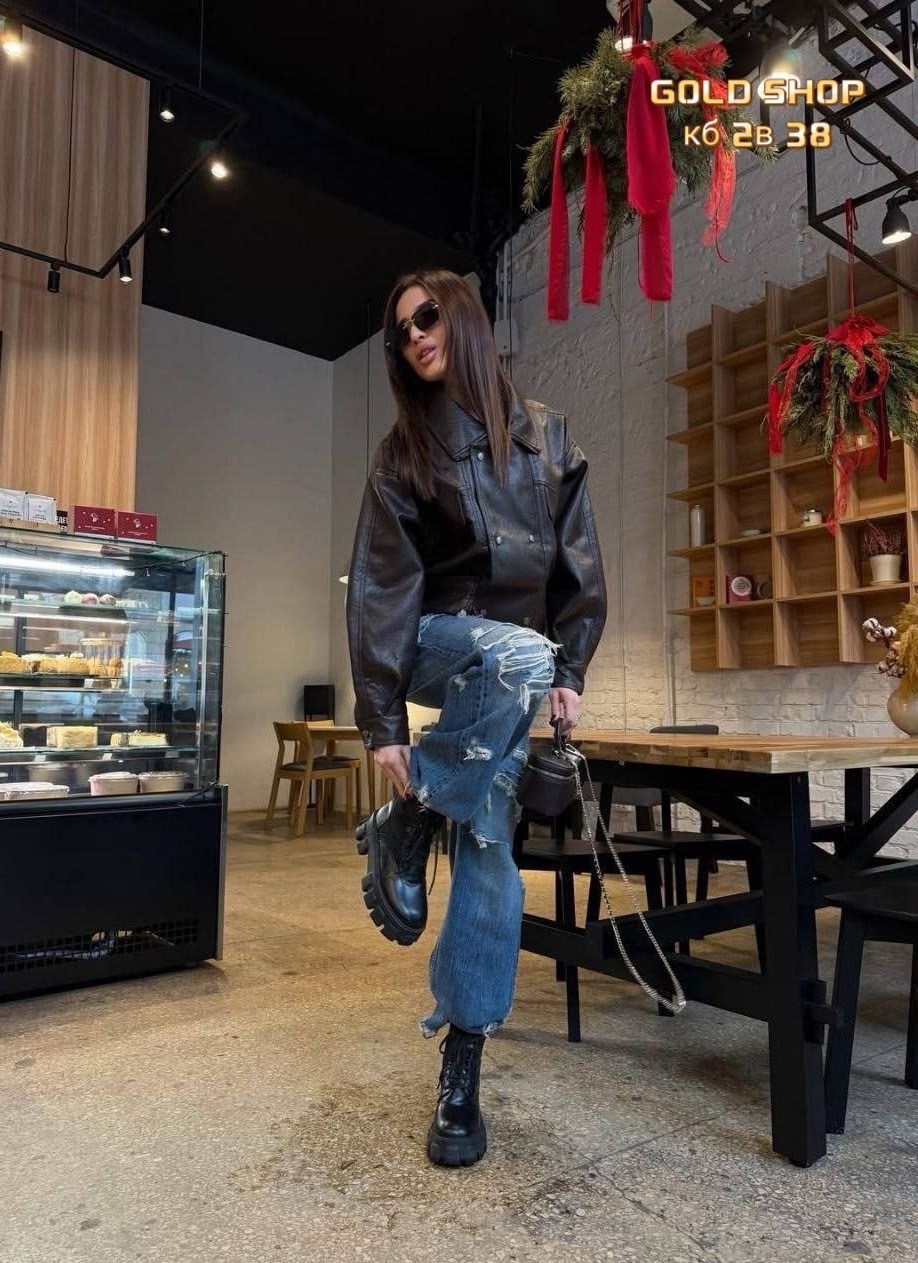 бомбер кожаный оверсайз куртка,женская куртка кожаная оверсайз,кожаная куртка,кожаная куртка оверсайз,бомбер кожаный оверсайз