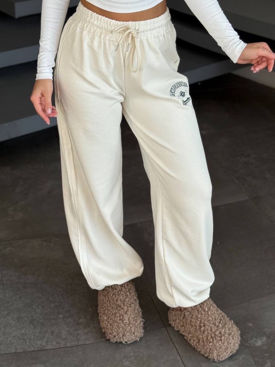 спортивные женские штаны,спортивные штаны,брюки спортивные,штаны женские,брюки трикотажные