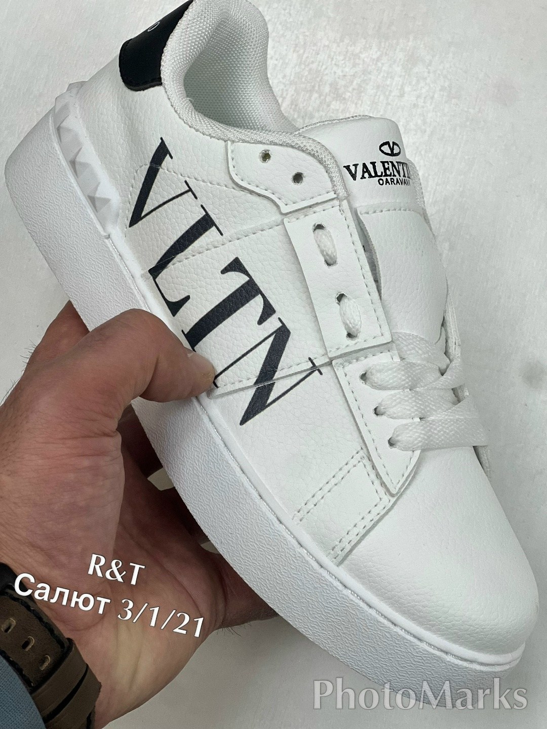 ,кроссовки valentino,valentino garavani кроссовки,валентино кроссовки,valentino кеды мужские