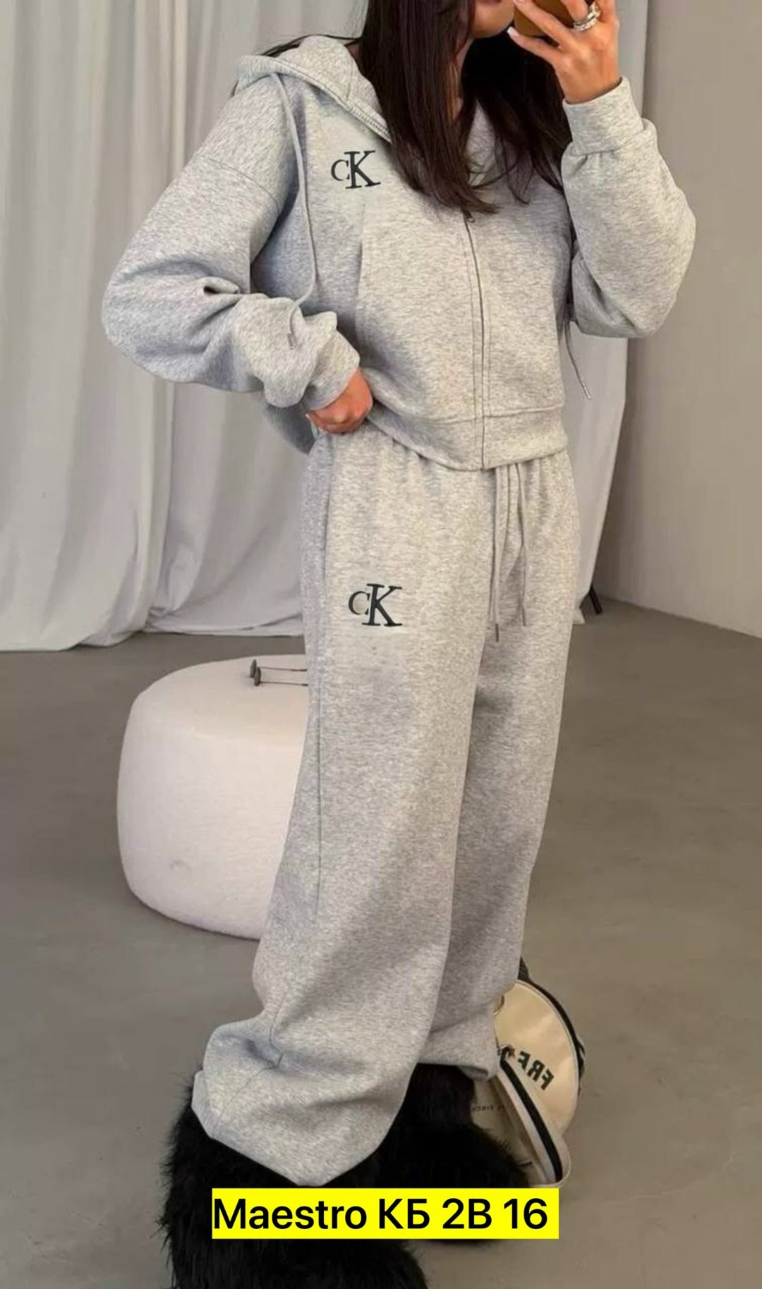 спортивный костюм женский,женские костюмы на флисе,спортивный костюм женский модный 2026 год,женский спортивный костюм на флисе,спортивный костюм