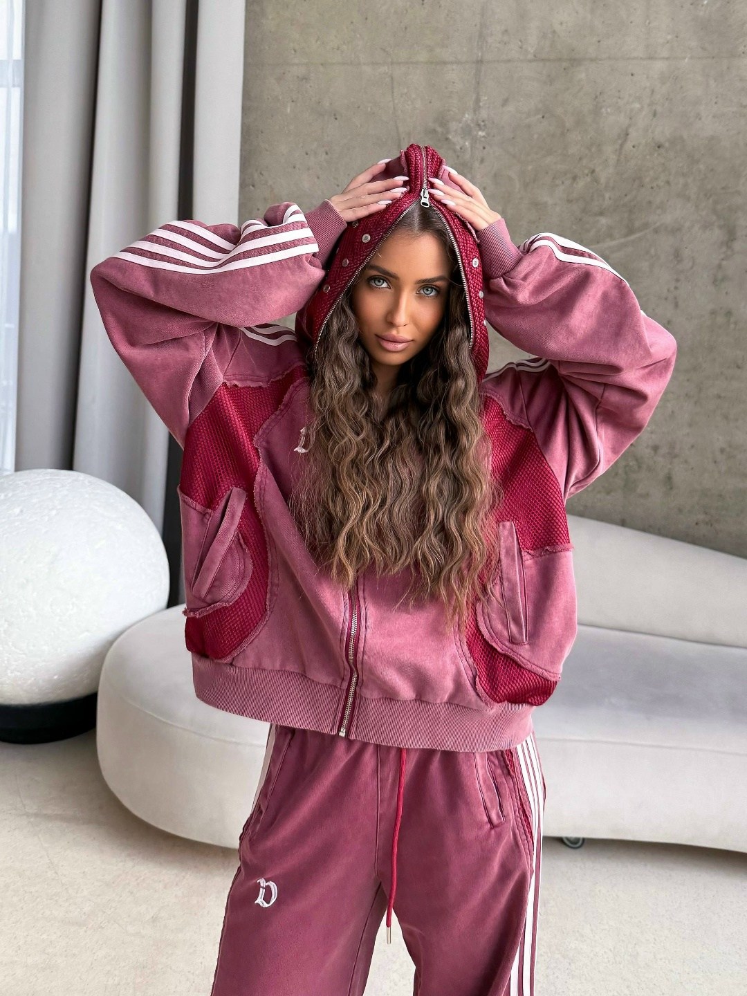 спортивный костюм женский,спортивный костюм,стильные спортивные костюмы,женские костюмы,костюм