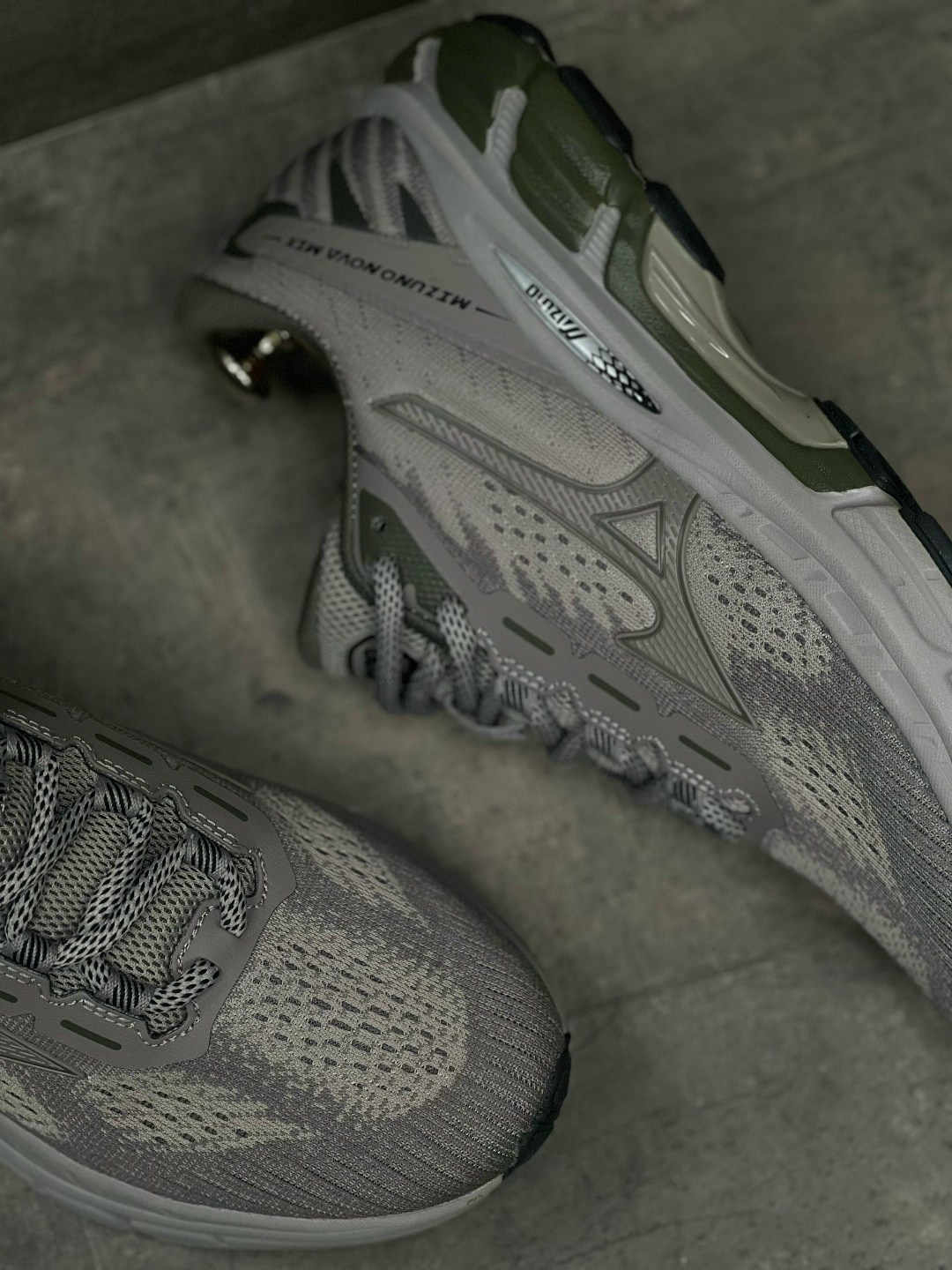 кроссовки mizuno,кроссовки беговые унисекс mizuno d1gh240817,кроссовки mizuno мужские,кроссовки беговые универсальные mizuno,мизуно кроссовки