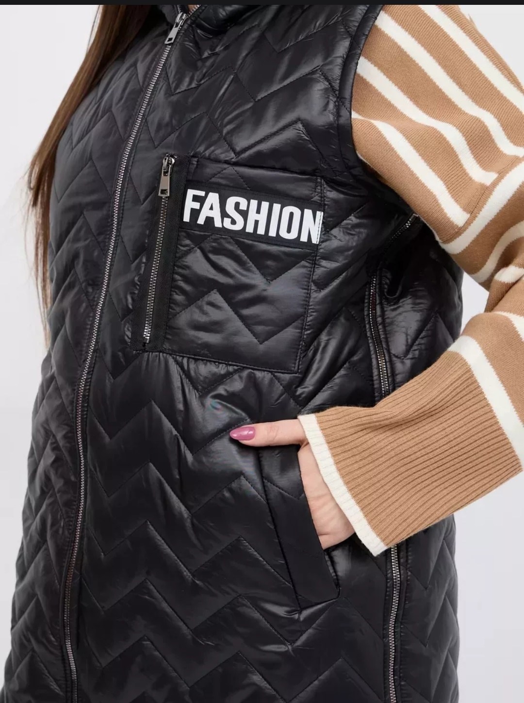 женская жилетка,жилет утепленный больших размеров удлиненный с капюшоном stark plus,жилетка на синтепоне,жилет утепленный fashion smart,демисезонная жилетка