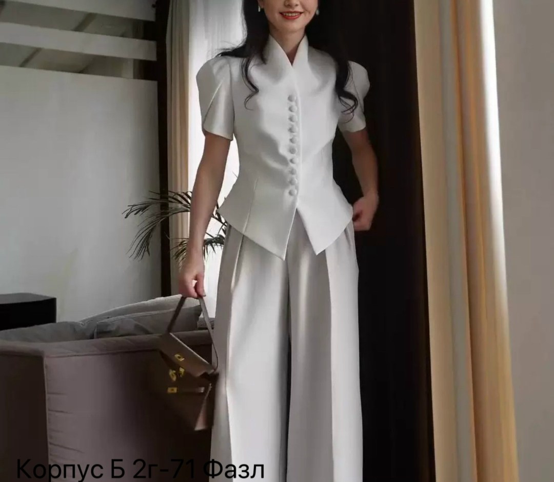 элегантные костюмы,модные костюмы,брючный костюм,костюм белый брючный,женские брючные костюмы