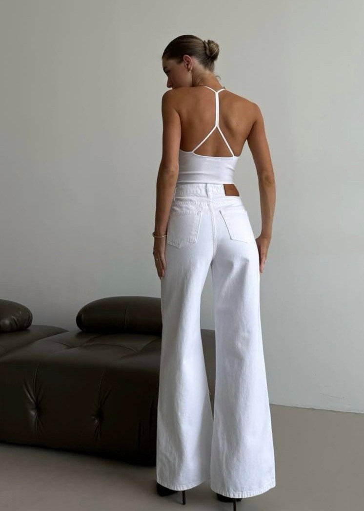 джинсы белые женские,белые джинсы клеш от колена,джинсы белые,широкие женские джинсы,джинсы палаццо