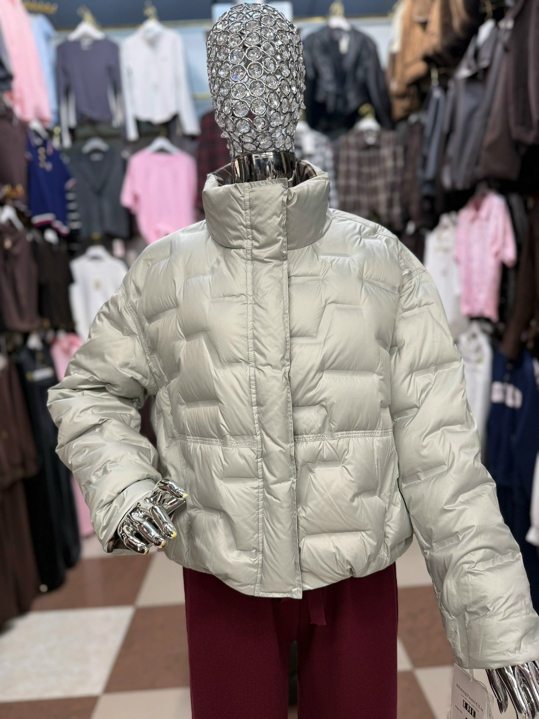 модные пуховики,куртка,демисезонная куртка,schinteon женский белый пуховик на утином пуху,женский пуховик