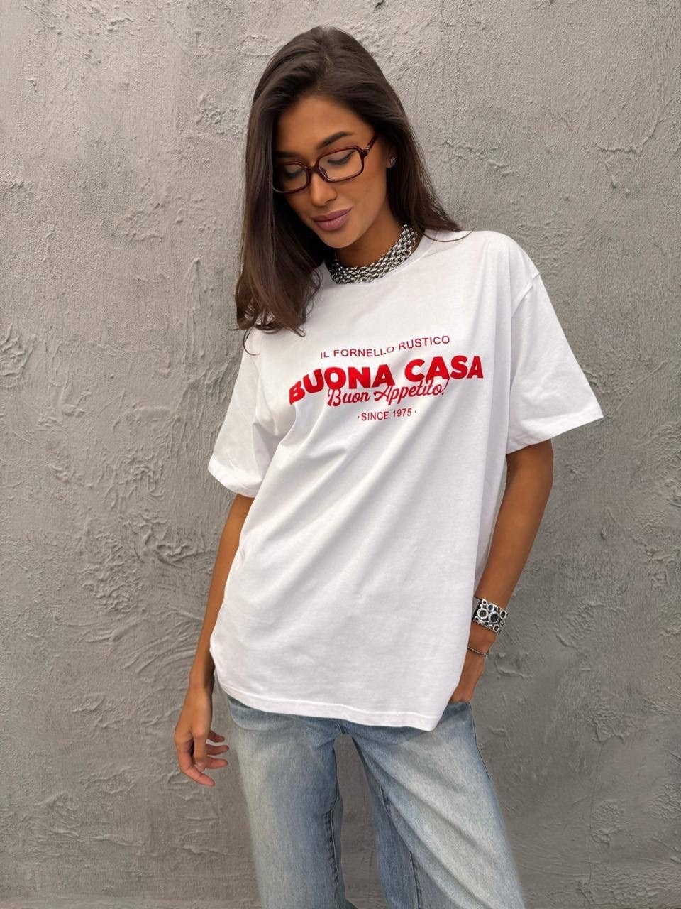 футболка оверсайз белая vlechenie,футболка оверсайз белая,футболка оверсайз,футболки женская оверсайз,футболки оверсайз с принтами