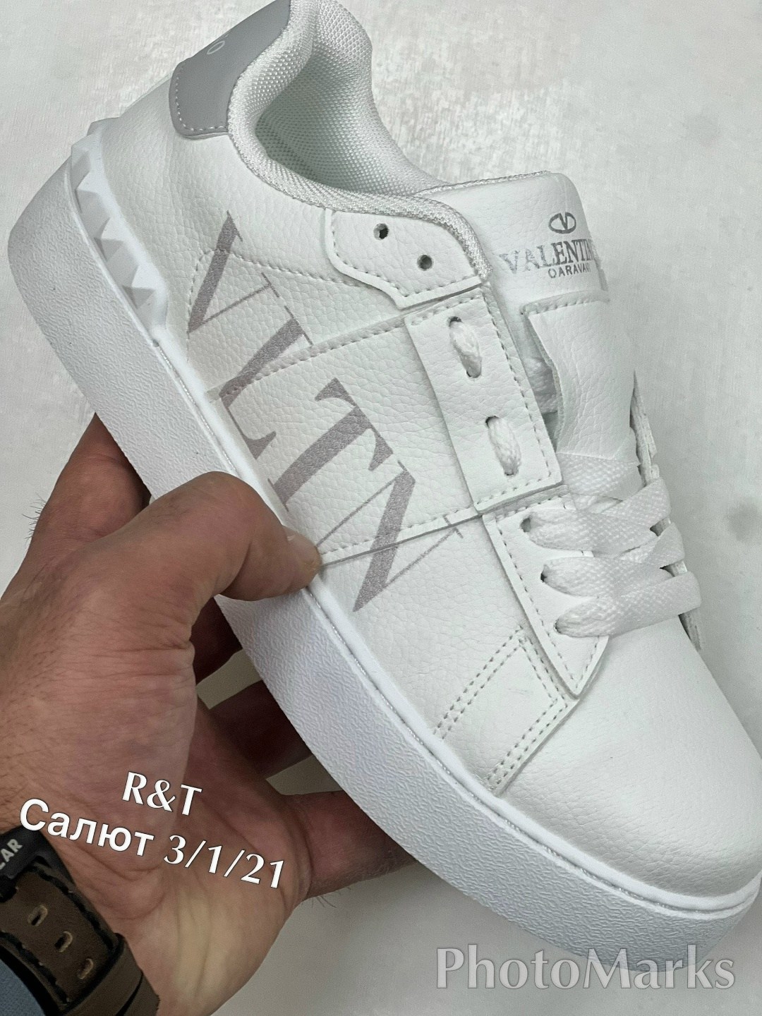 ,кроссовки valentino,valentino garavani кроссовки,валентино кроссовки,valentino кеды мужские