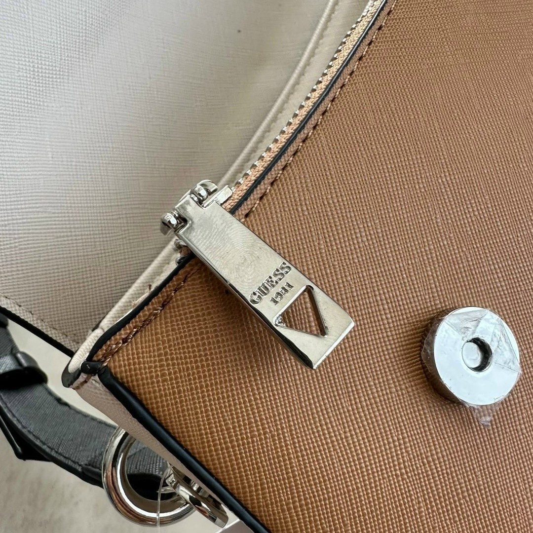 сумка женская guess,сумка guess,guess сумка на плечо,сумка через плечо guess,сумка кросс боди guess