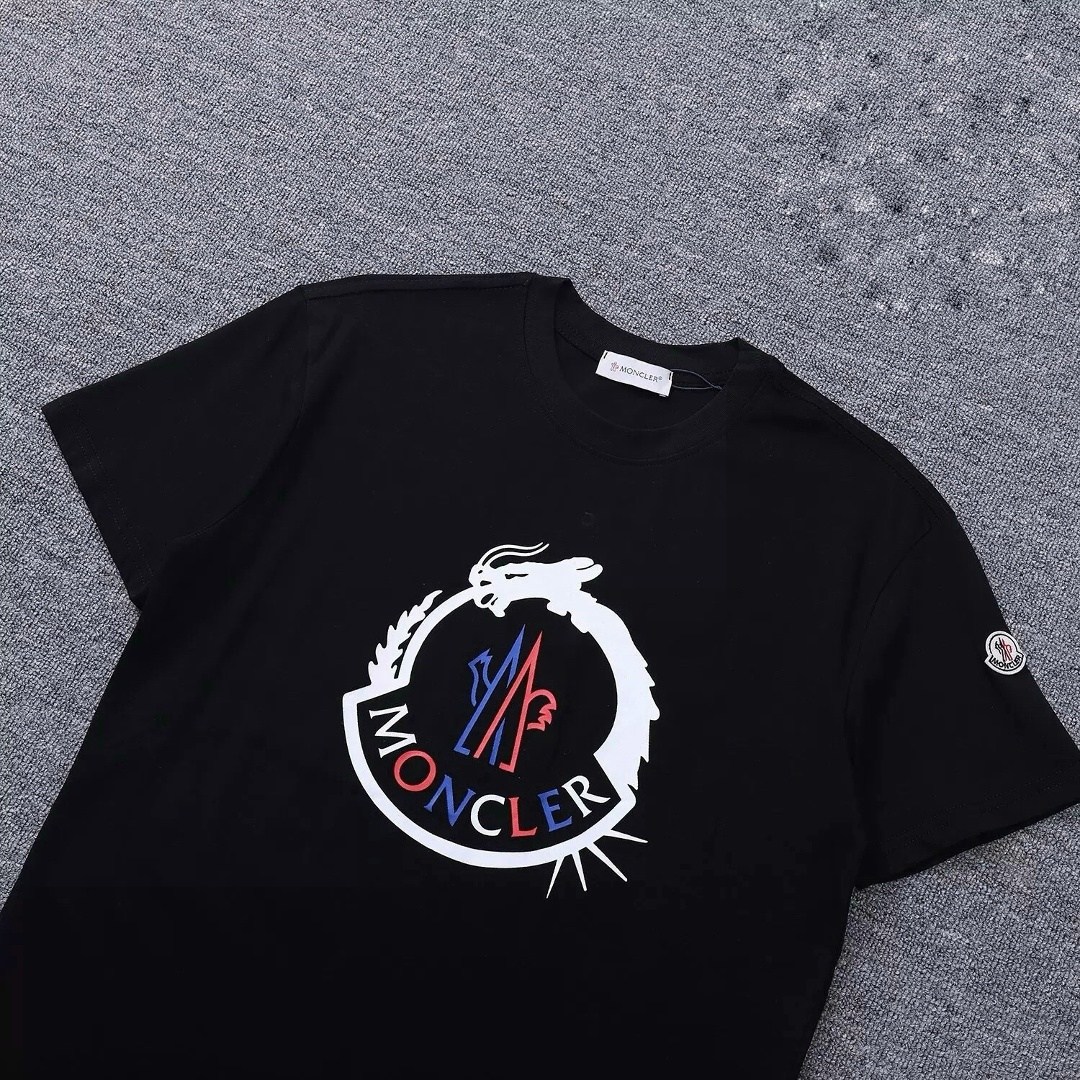 монклер футболка,футболка moncler,футболка moncler мужская,футболка монклер черная,футболки мужские