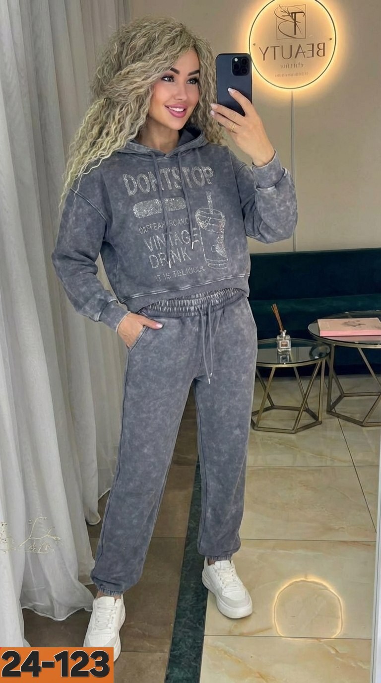 костюм спортивный,костюм женский,спортивный костюм женский,женский костюм ткань хлопок варенка размер единый 42-48,спортивные костюмы двойка