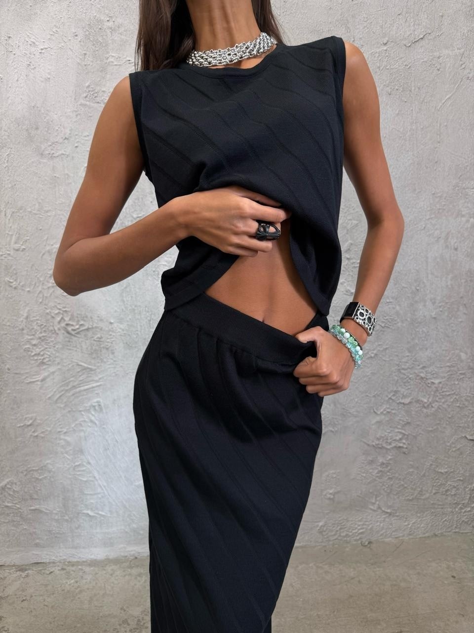 джемпер бежевый,вязаный костюм с юбкой,мода стиль,женские костюмы,женский трикотажный костюм с юбкой