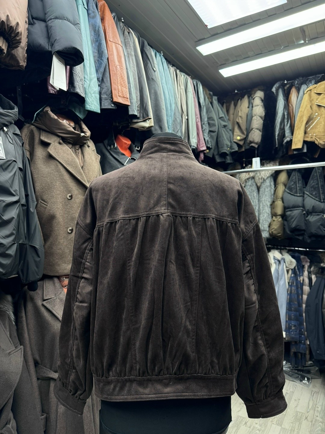 бомбер замши,куртка замшевая,куртка замш,куртка женская,женская верхняя одежда бомбер замш