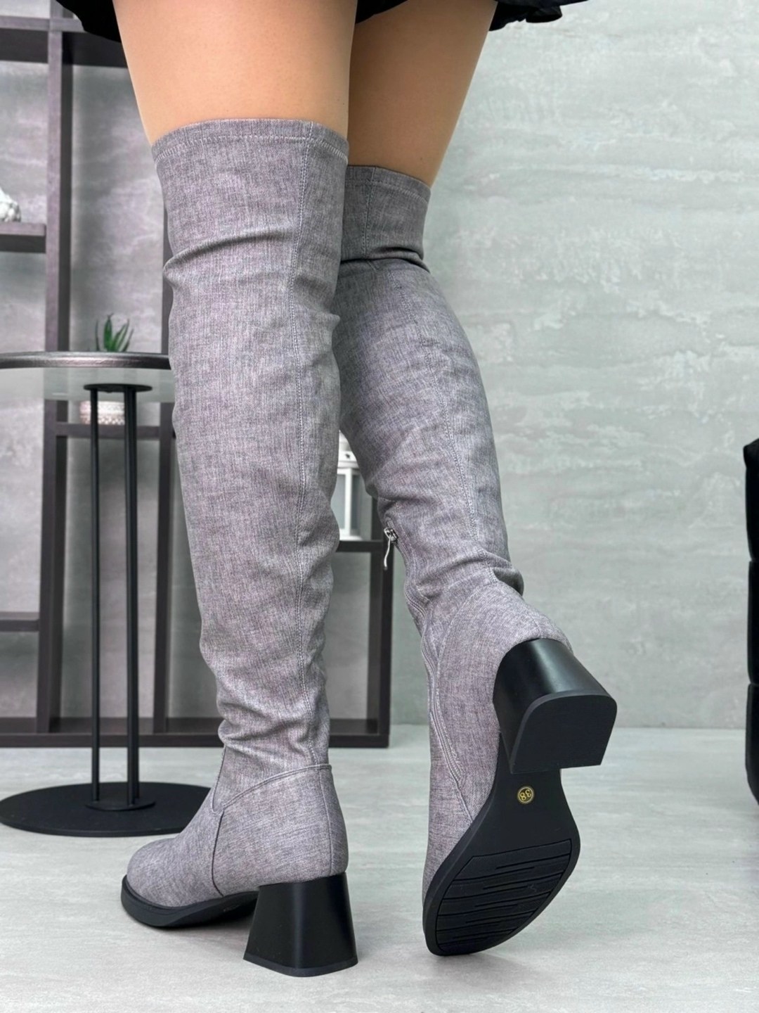 женские ботфорты, ботфорты женские,сапоги ботфорты,элегантные серые замшевые ботфорты,демисезонные замшевые ботфорты