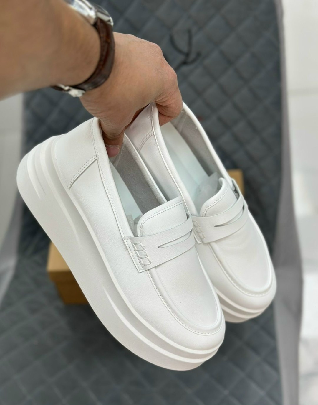 ,лоферы женские,лоферы,лоферы белые,модные лоферы