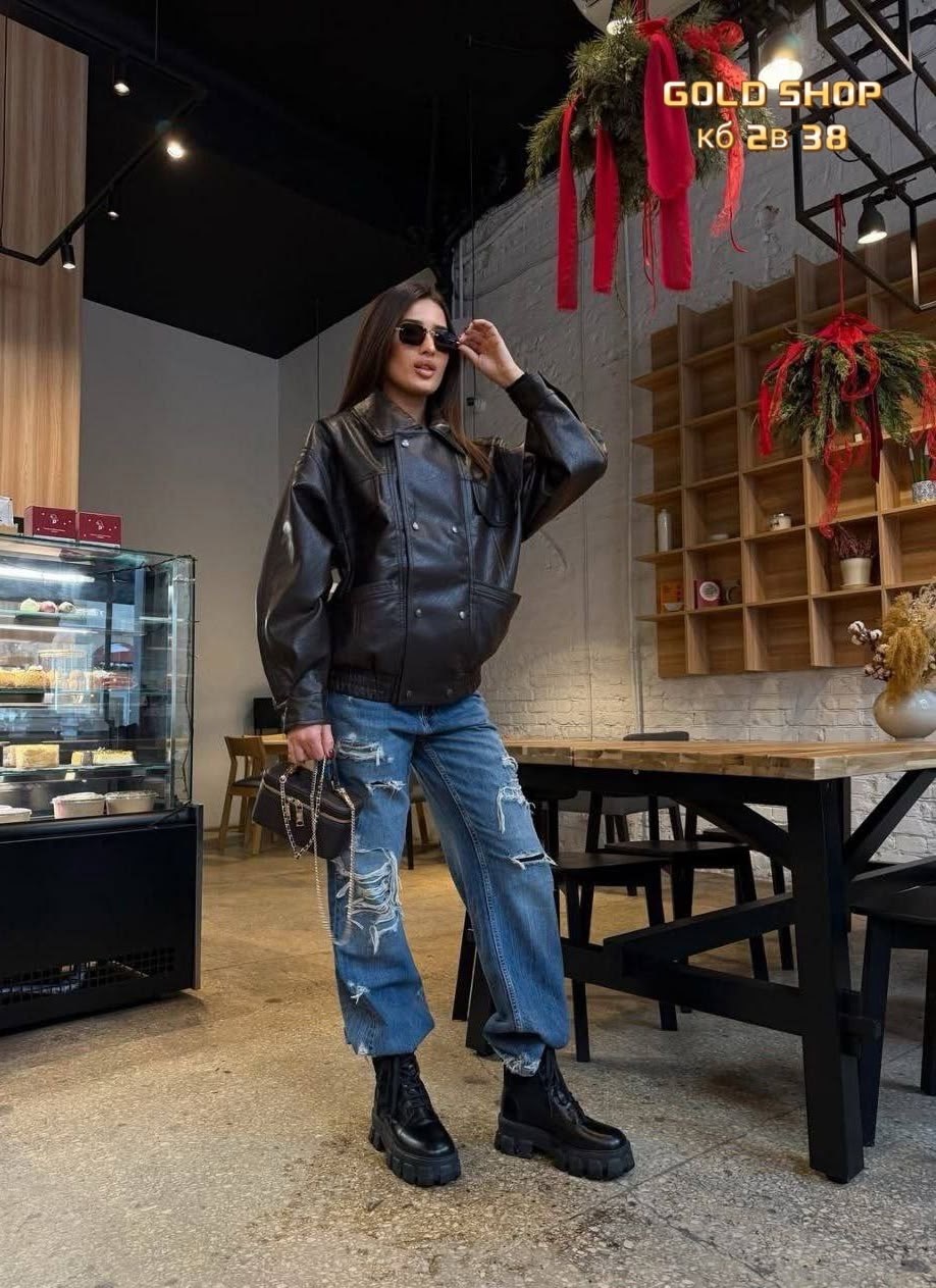 бомбер кожаный оверсайз куртка,женская куртка кожаная оверсайз,кожаная куртка,кожаная куртка оверсайз,бомбер кожаный оверсайз