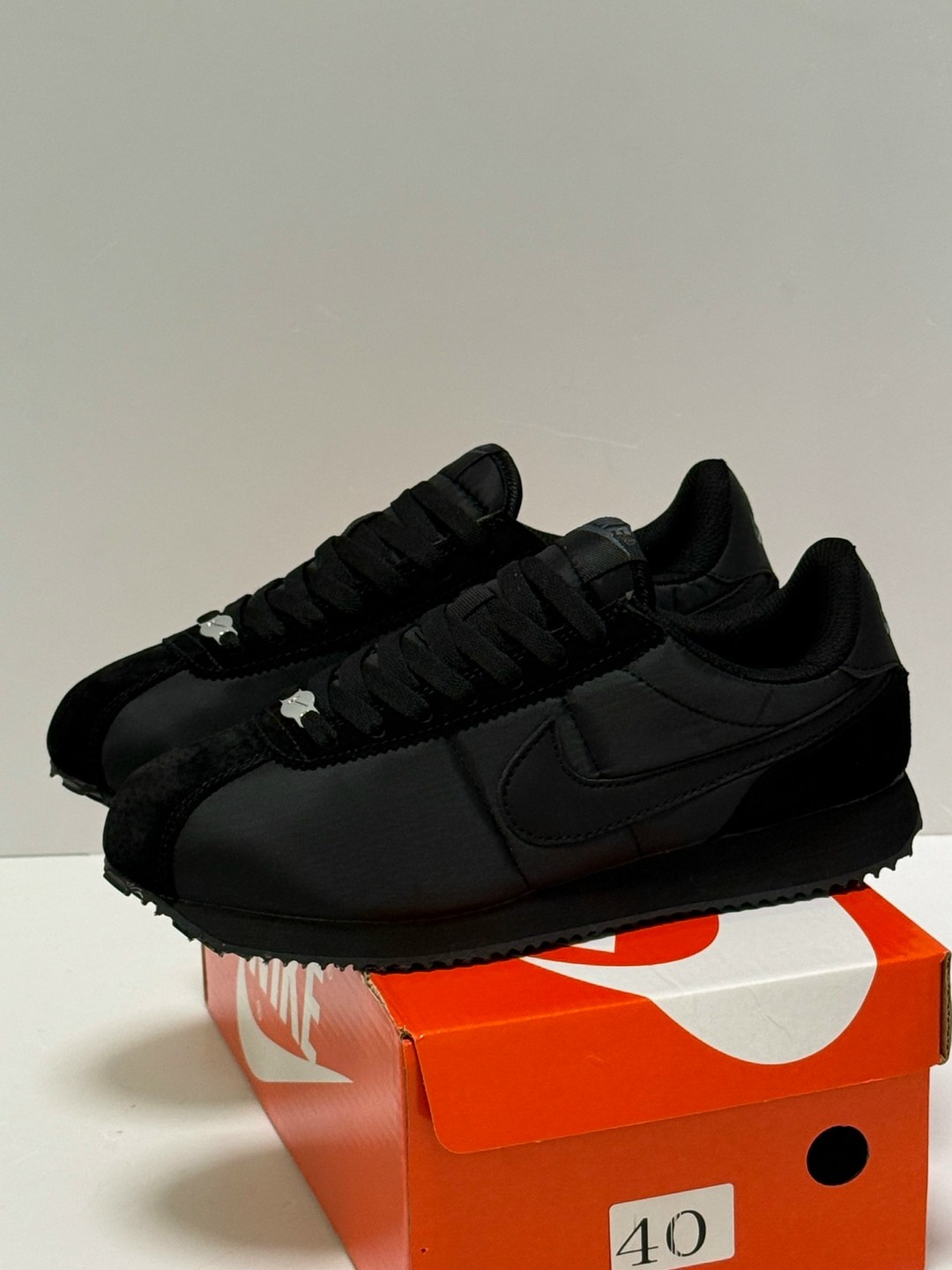 nike cortez classic,nike cortez black,nike cortez classic leather,кроссовки nike cortez,кроссовки