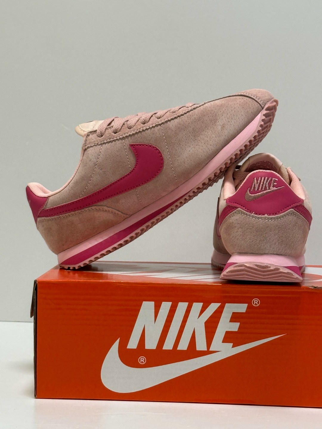 nike cortez classic,кроссовки,nike cortez,nike cortez pink,nike cortez pink velvet