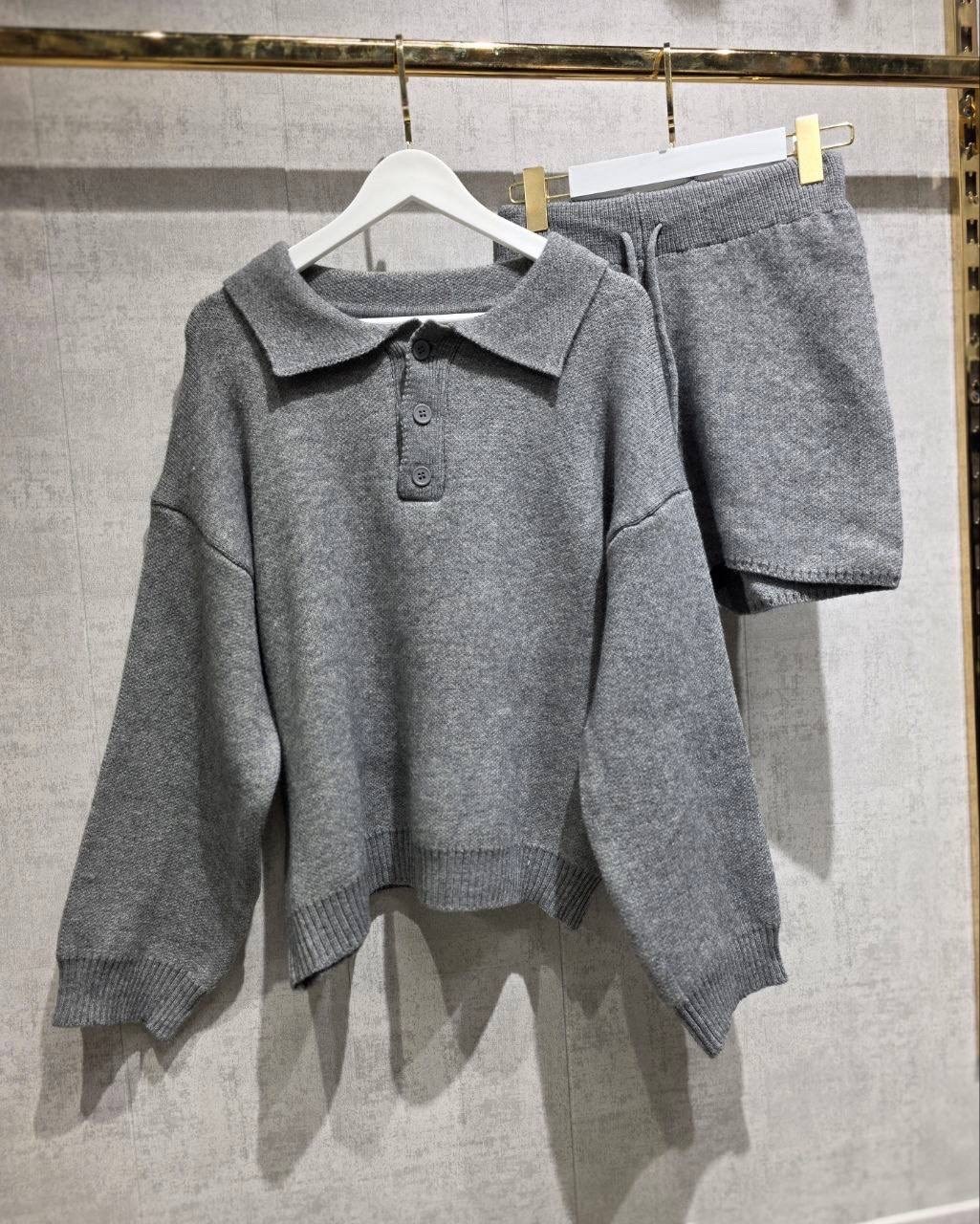 трикотажные костюмы,бежевый свитер,модные кофты,брючный костюм