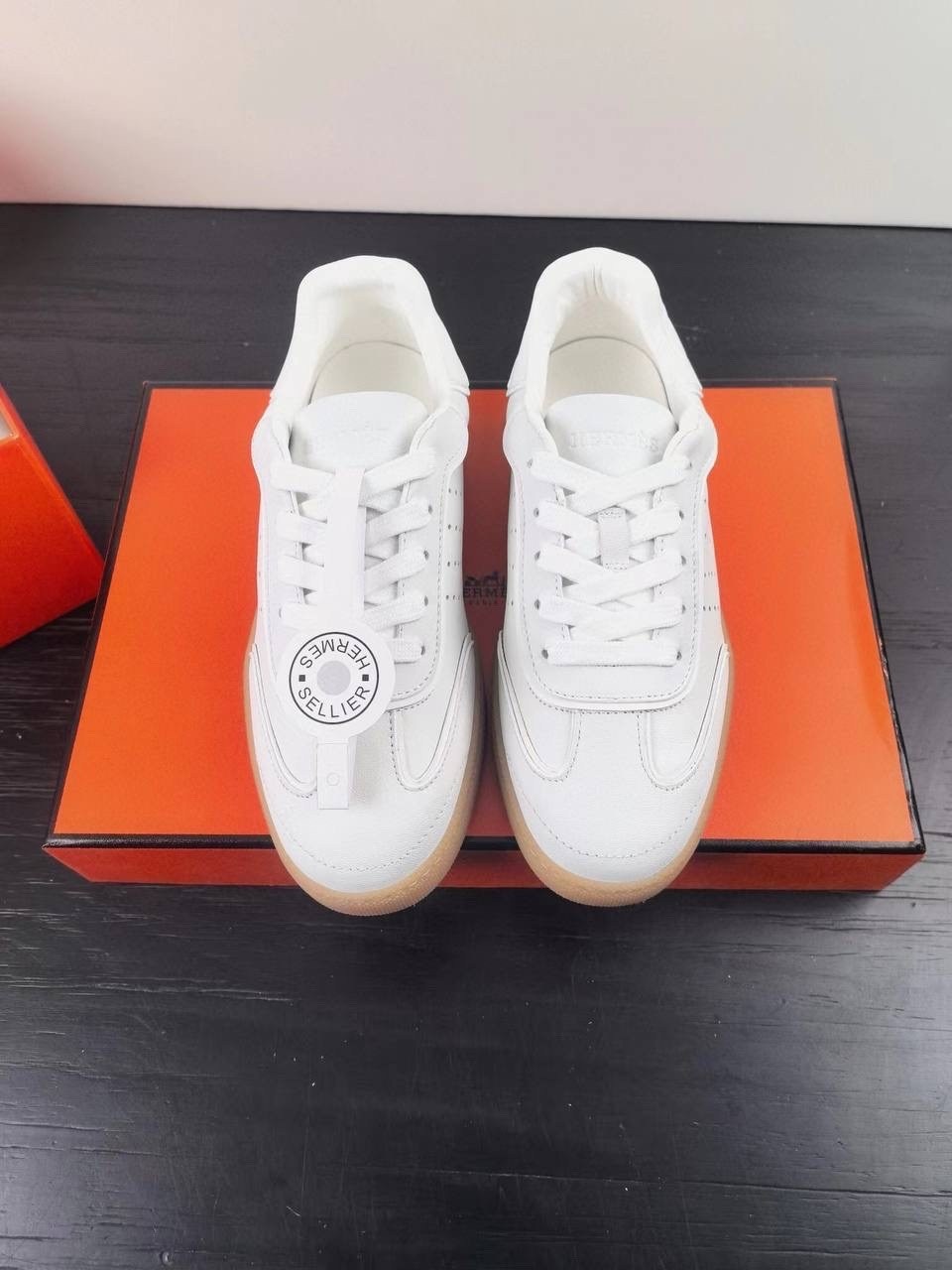 кроссовки hermes,кроссовки гермес женские,hermes кроссовки женские,кроссовки хермес женские,кроссовки хермес