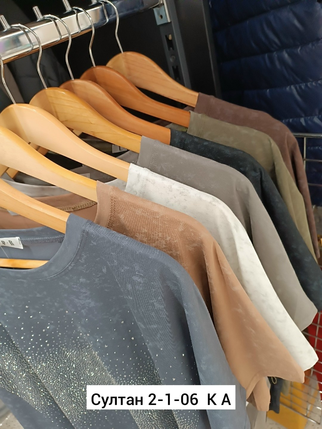 футболки женская,футболки модные,футболки со стразами летние,футболки и майки,женская кофта